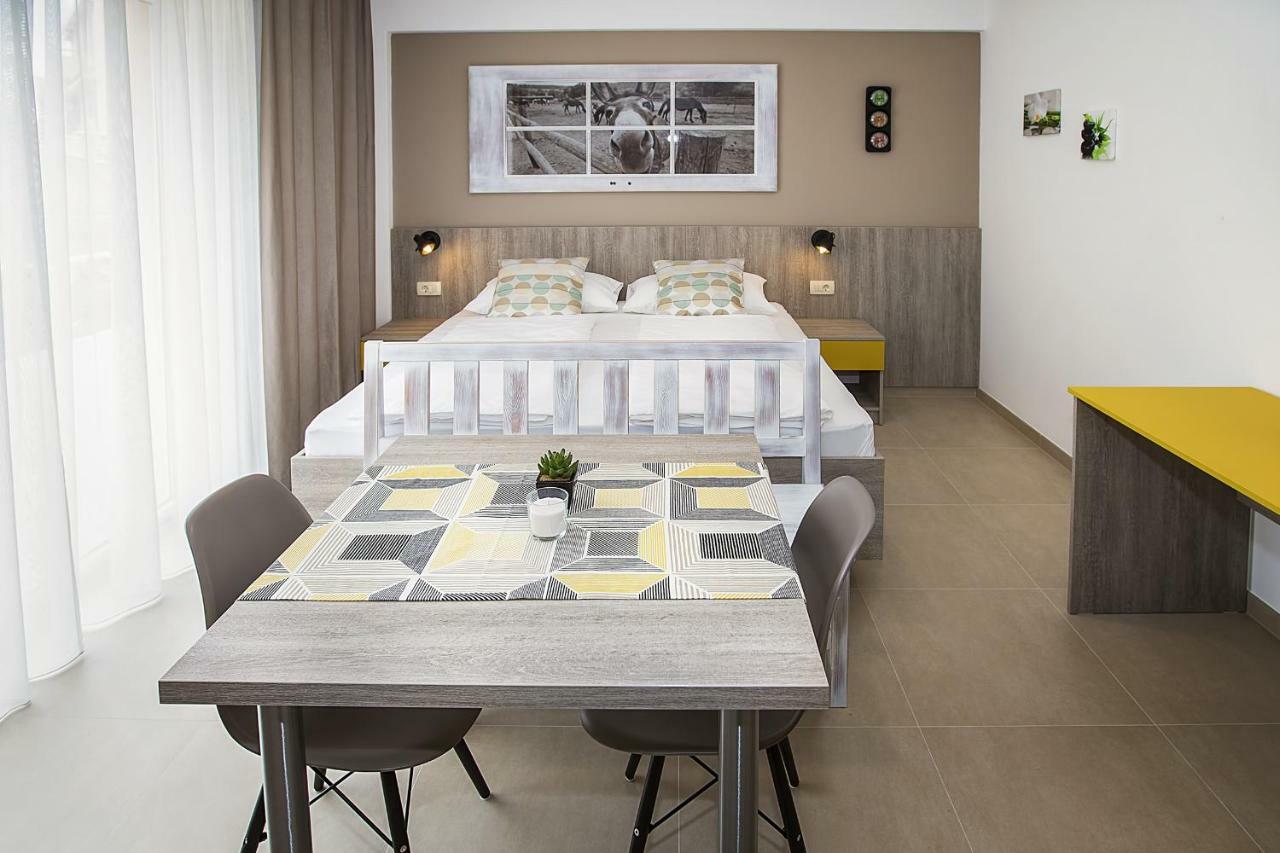 Apartments Capic Niko Baska  Exterior photo