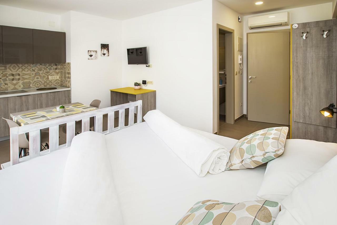 Apartments Capic Niko Baska  Exterior photo